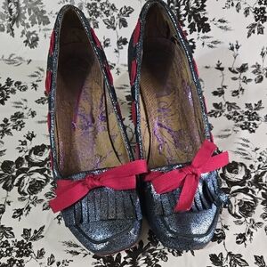 Metallic Blue Fringe Pumps with Pink Bow B91